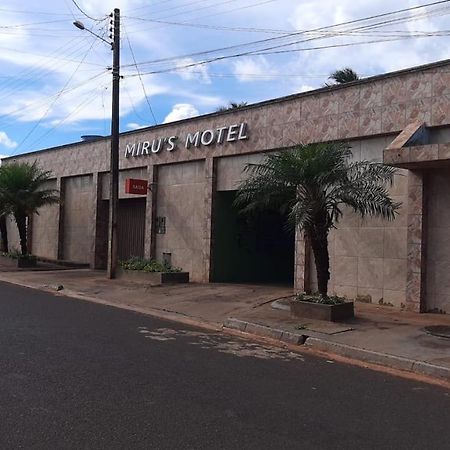 Miru'S Motel Rio Verde Buitenkant foto